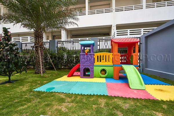 Trio Gems Condo Pattaya, Thailand Jomtien pláž Exteriér fotografie
