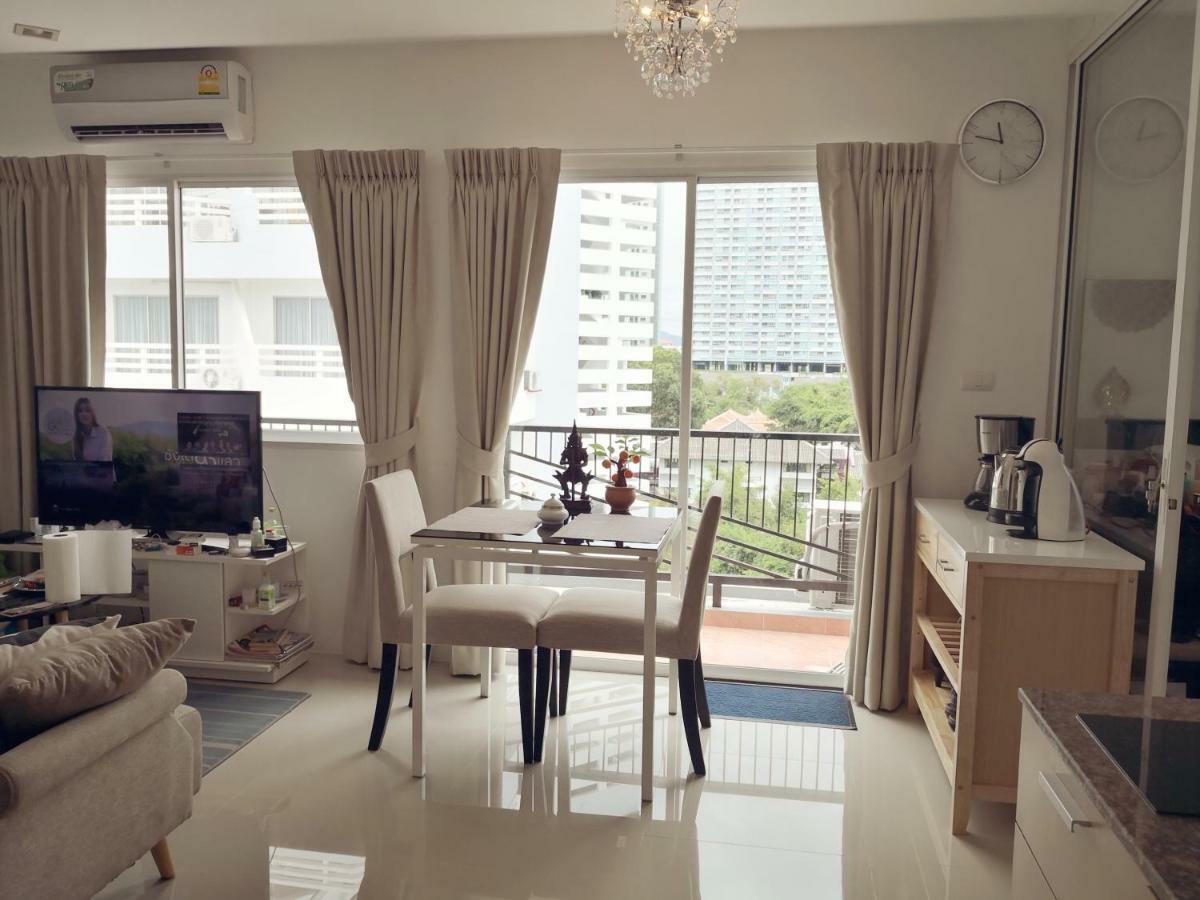 Trio Gems Condo Pattaya, Thailand Jomtien pláž Exteriér fotografie